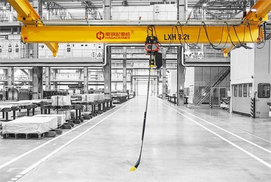 電動(dòng)單梁起重機(jī)圖片