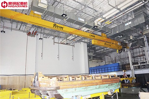 LXSS型伸縮梁懸掛起重機(jī)
