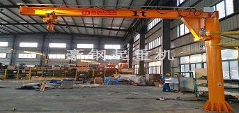 奧伯尼(蘇州)公司使用豪鋼1t定柱式懸臂吊 奧伯尼(蘇州)公司使用豪鋼1t定柱式懸臂吊