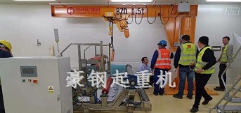 法國(guó)圣戈班集團(tuán)向豪鋼定制bzd型1.5t旋臂起重機(jī)安裝完成 法國(guó)圣戈班集團(tuán)向豪鋼定制bzd型1.5t旋臂起重機(jī)安裝完成