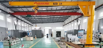 上海川易設(shè)備工程公司定制豪鋼兩臺(tái)電動(dòng)旋臂吊