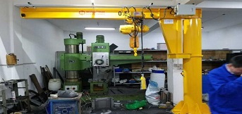 對(duì)起重機(jī)故障修理保證其正常運(yùn)行