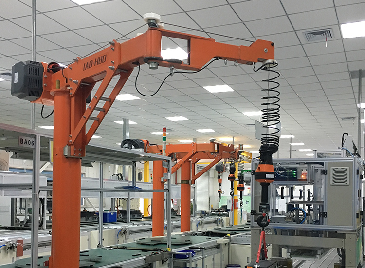 智能折臂起重機(jī)